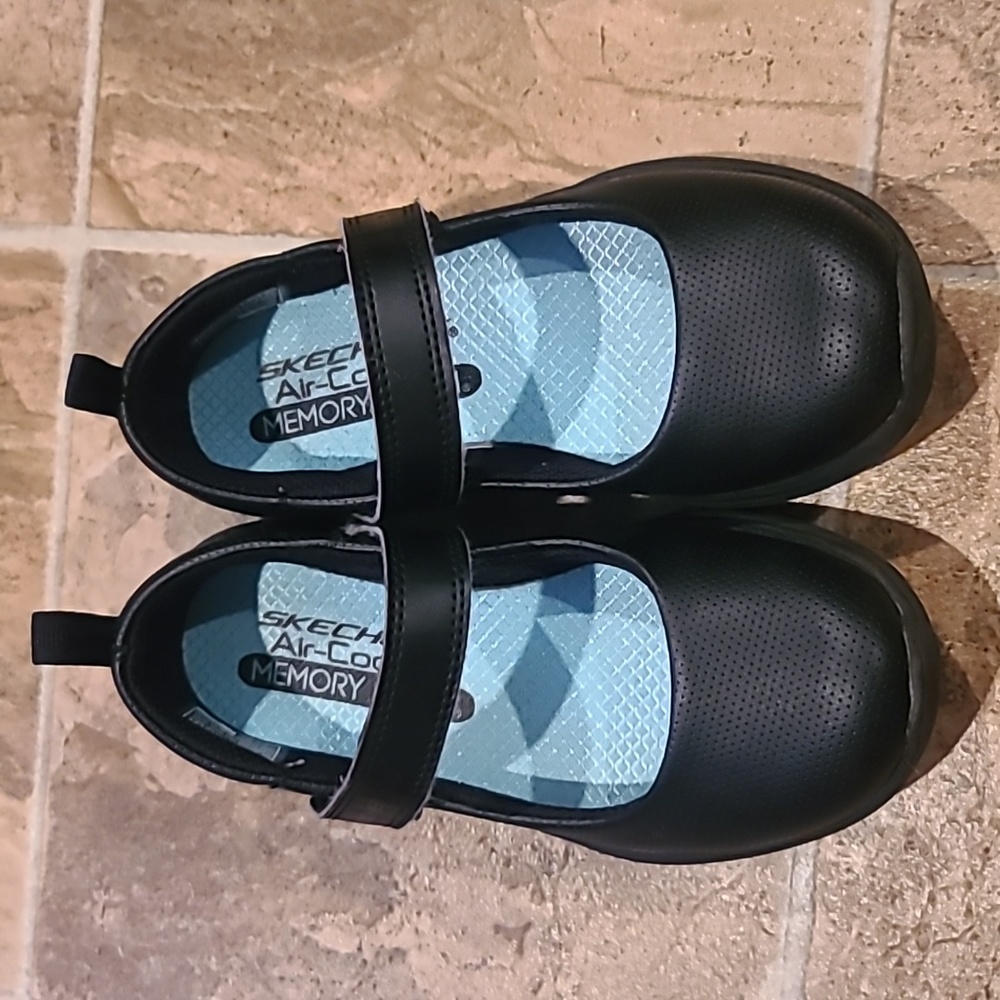 Mary jane style skechers